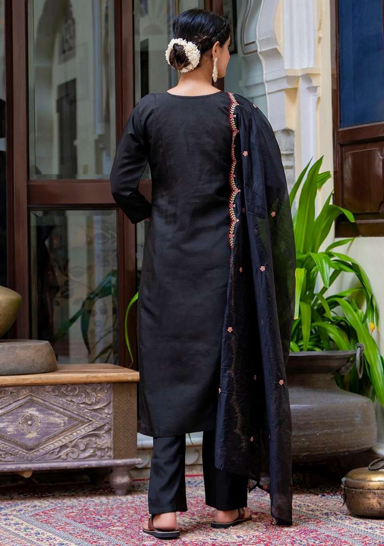 Black Embroidered Silk Blend Straight Kurta Set - Indya