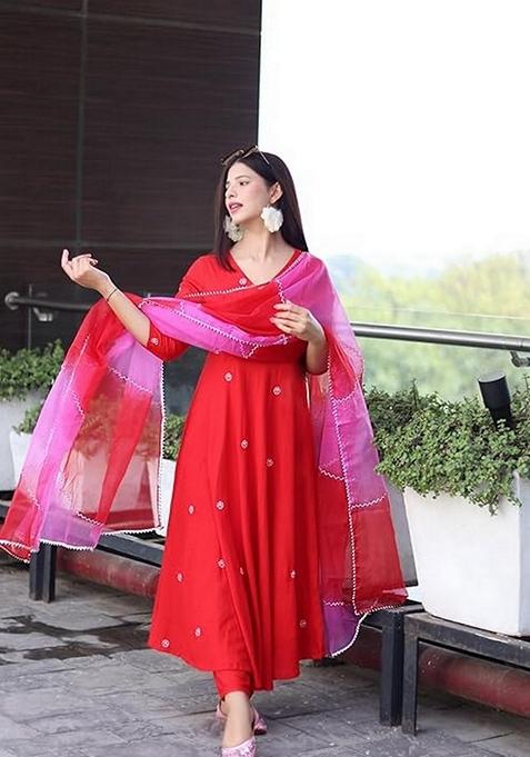 Red Embroidered Viscose Salwar Kameez With Dupatta