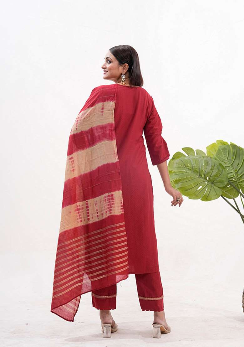 Maroon Embroidered Silk Straight Kurta Set - Indya