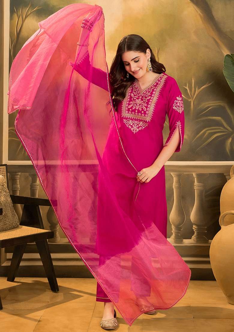 Rani Pink Embroidered Silk Pakistani Suit Set - Indya