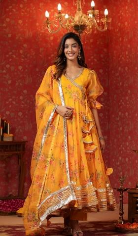 Yellow Embroidered Cotton Blend Salwar Kameez With Dupatta