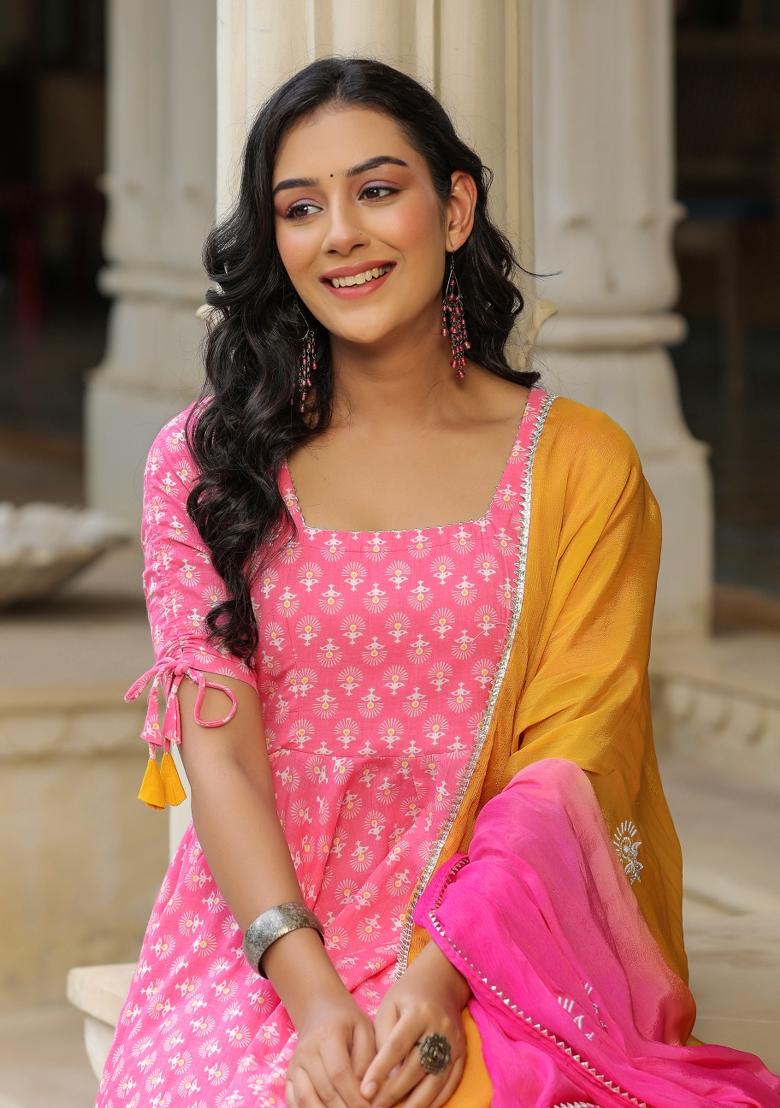 Pink Embroidered Cotton Blend Salwar Kameez With Dupatta