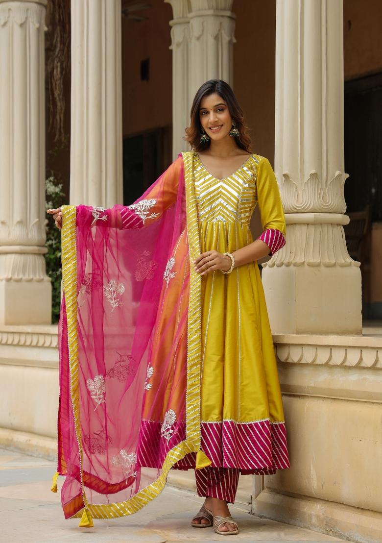 Yellow Embroidered Cotton Blend Salwar Kameez With Dupatta