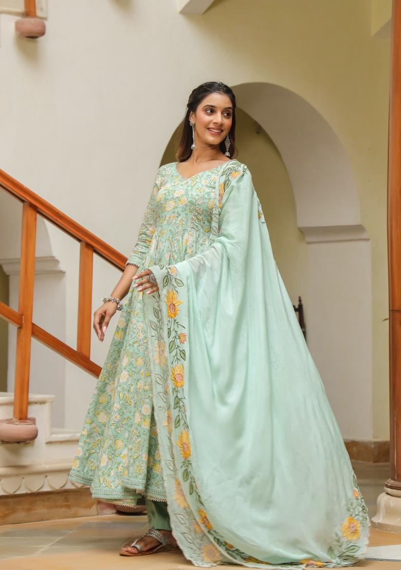 Green Embroidered Cotton Blend Salwar Kameez With Dupatta