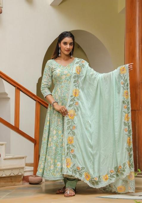 Green Embroidered Cotton Blend Salwar Kameez With Dupatta