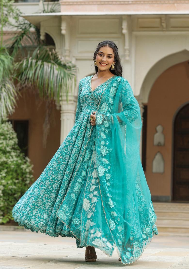 Blue Embroidered Cotton Blend Salwar Kameez With Dupatta