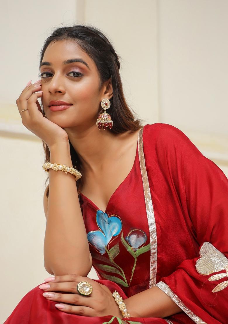 Red Embroidered Cotton Blend Salwar Kameez With Dupatta