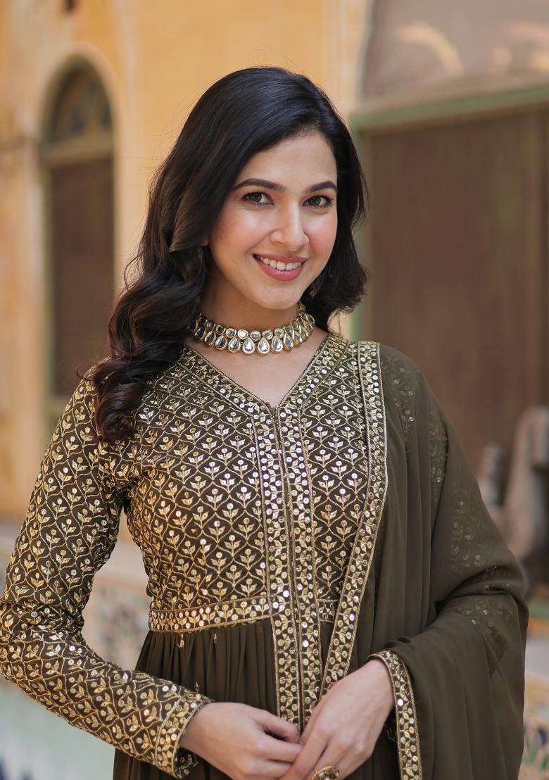 Mehendi Green Embroidered Georgette Salwar Kameez With Dupatta