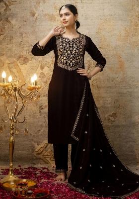 Purple Embroidered Velvet Salwar Kameez