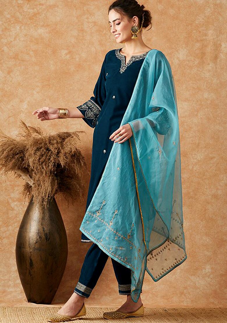 Morpeach Blue Embroidered Velvet Salwar Kameez With Dupatta