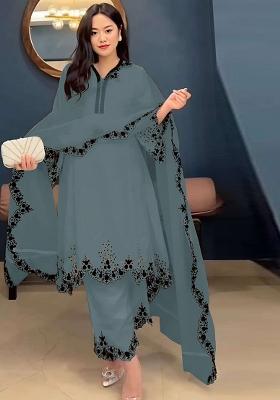 Grey Embroidered Georgette Pakistani Salwar Kameez With Dupatta