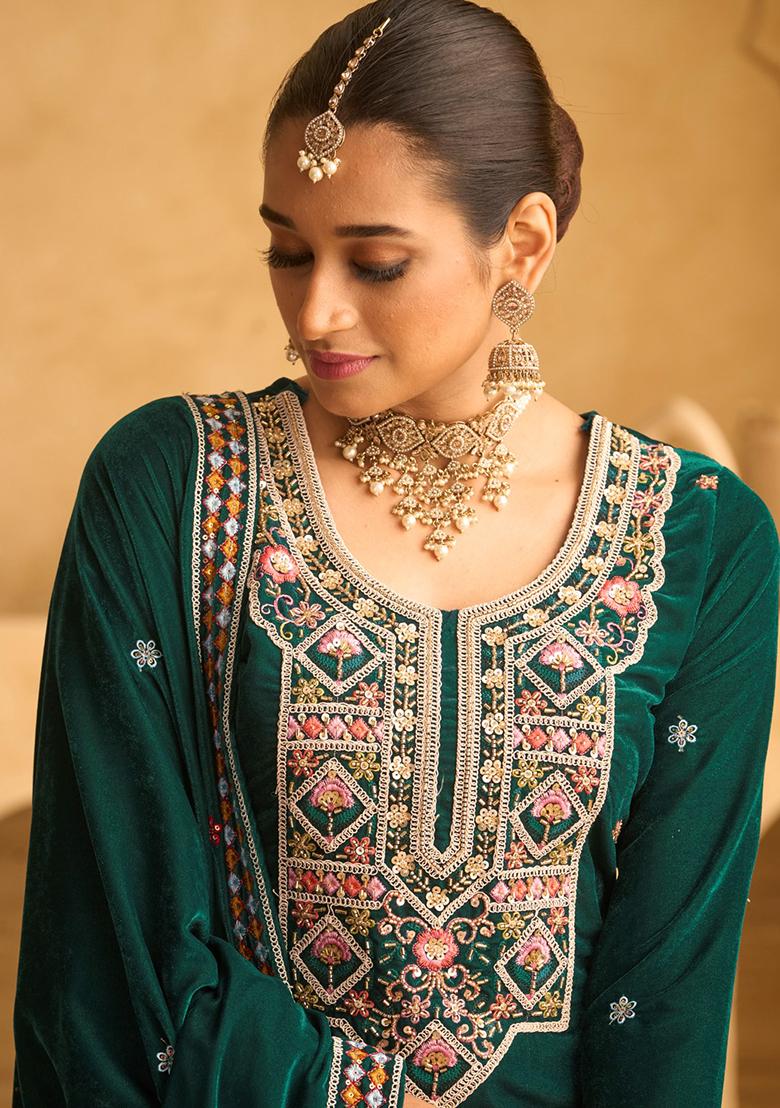 Green Embroidered Velvet Pakistani Salwar Kameez With Dupatta
