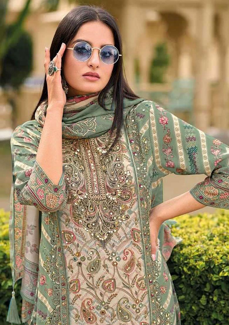 Green Embroidered Viscose Pakistani Salwar Kameez With Dupatta
