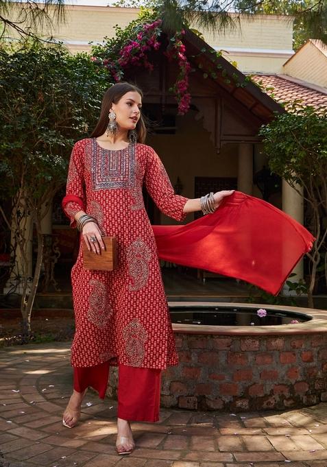 Maroon Embroidered Cotton Salwar Kameez With Dupatta