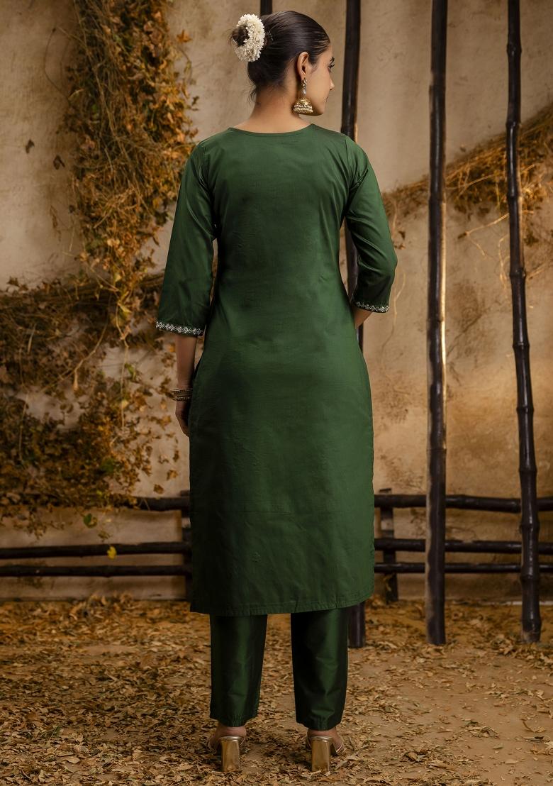 Green Embroidered Silk Blend Salwar Kameez With Dupatta