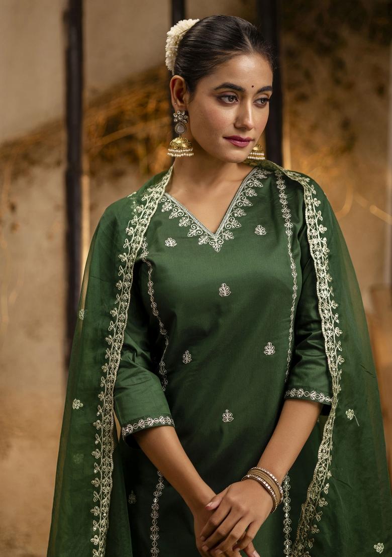 Green Embroidered Silk Blend Salwar Kameez With Dupatta