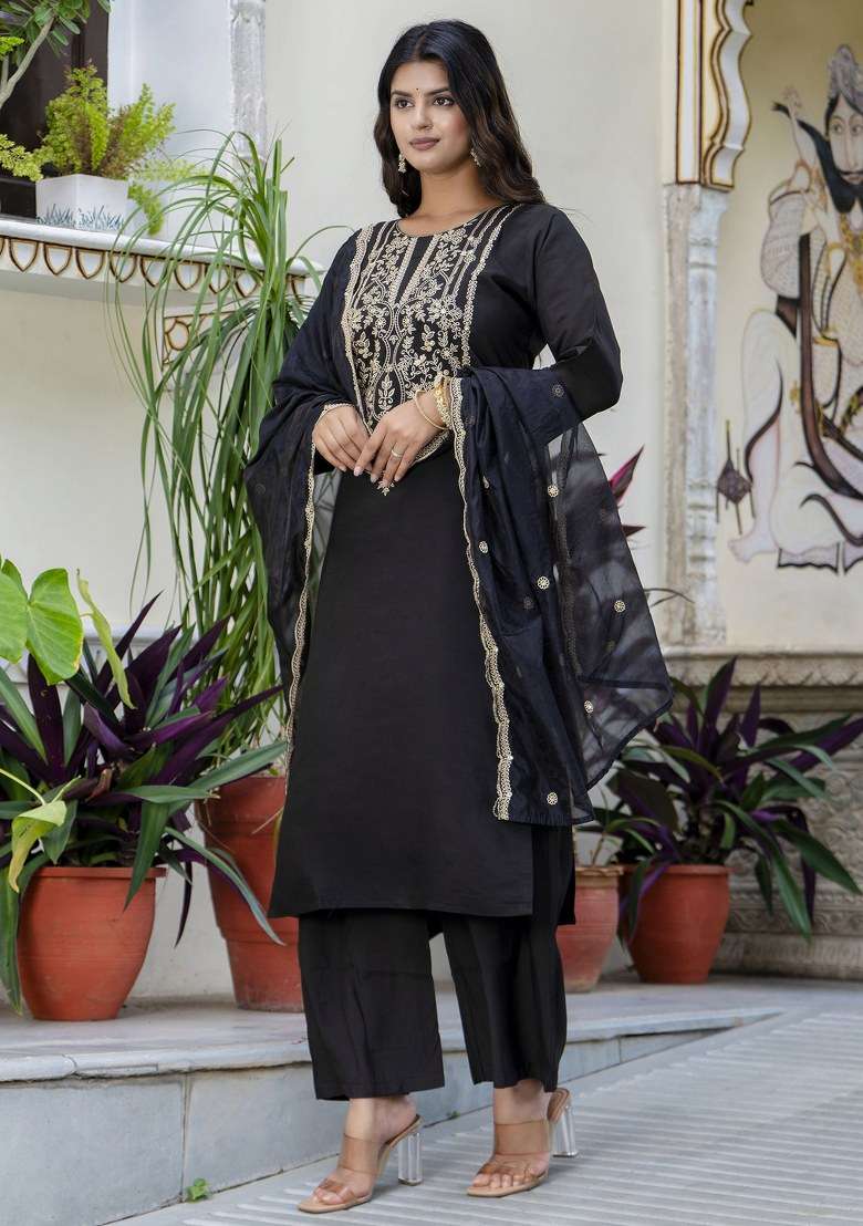 Black Embroidered Silk Straight Kurta Set - Indya
