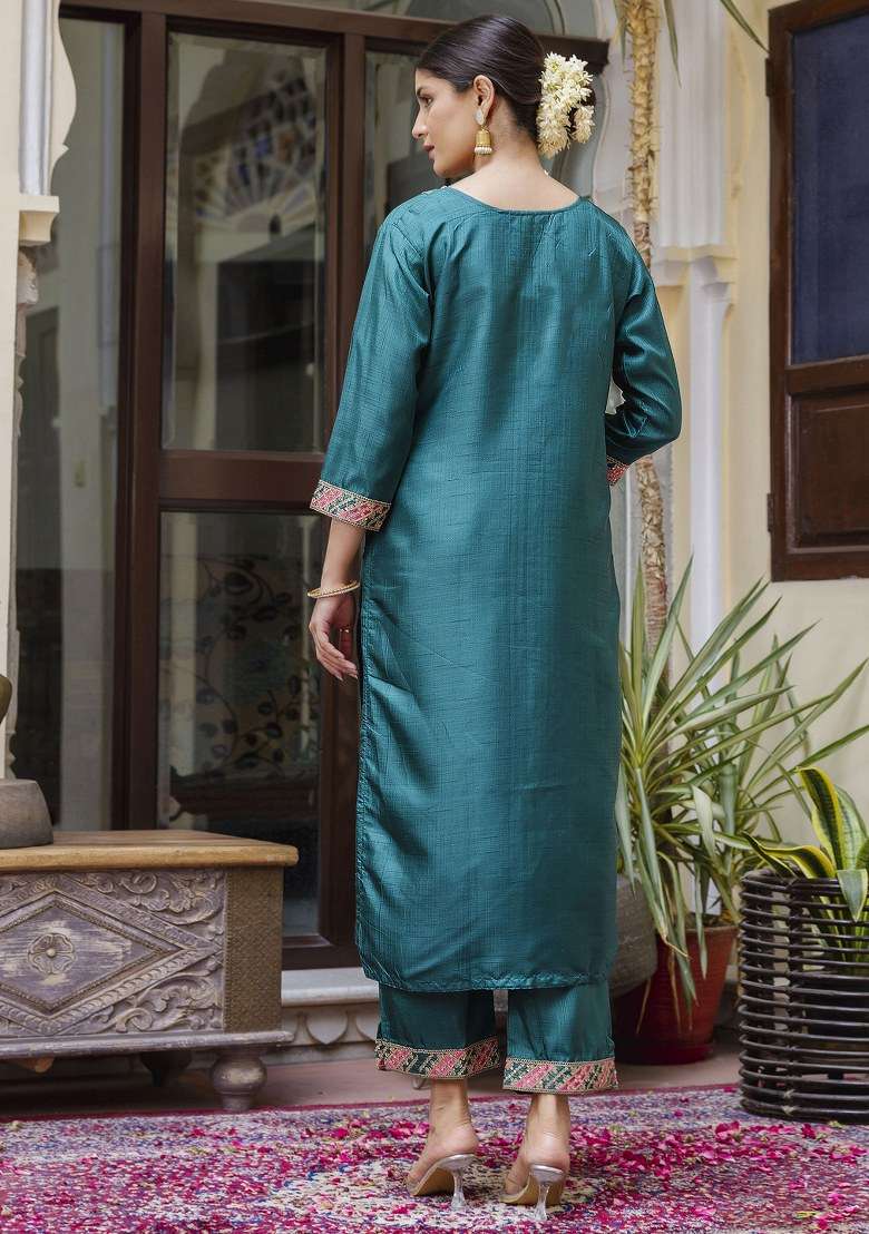 Green Embroidered Silk Straight Kurta Set - Indya