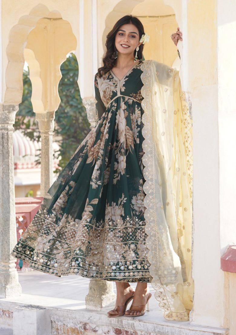 Green  Embroidered Georgette Salwar Kameez With Dupatta