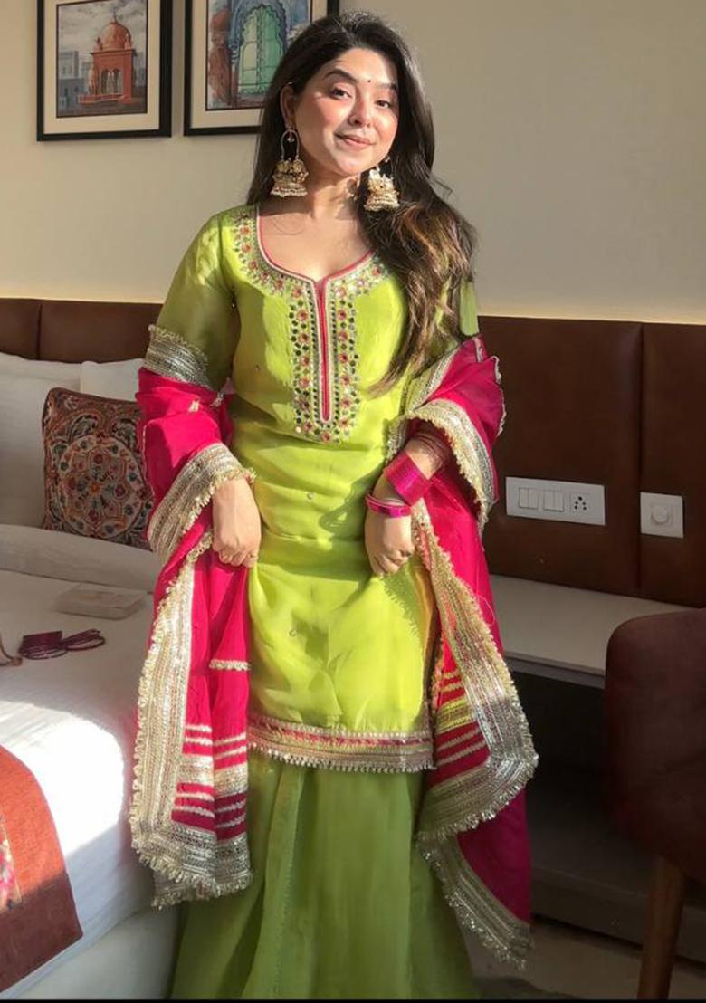 Green  Embroidered Poly Blend Salwar Kameez With Dupatta