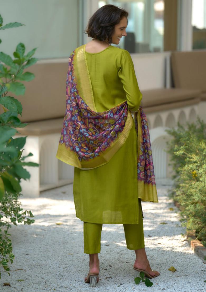 Mehendi Green Embroidered Cotton Silk Blend Salwar Kameez With Dupatta