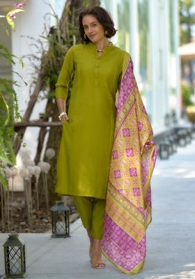 Mehendi Green Solid Cotton Silk Blend Salwar Kameez With Dupatta