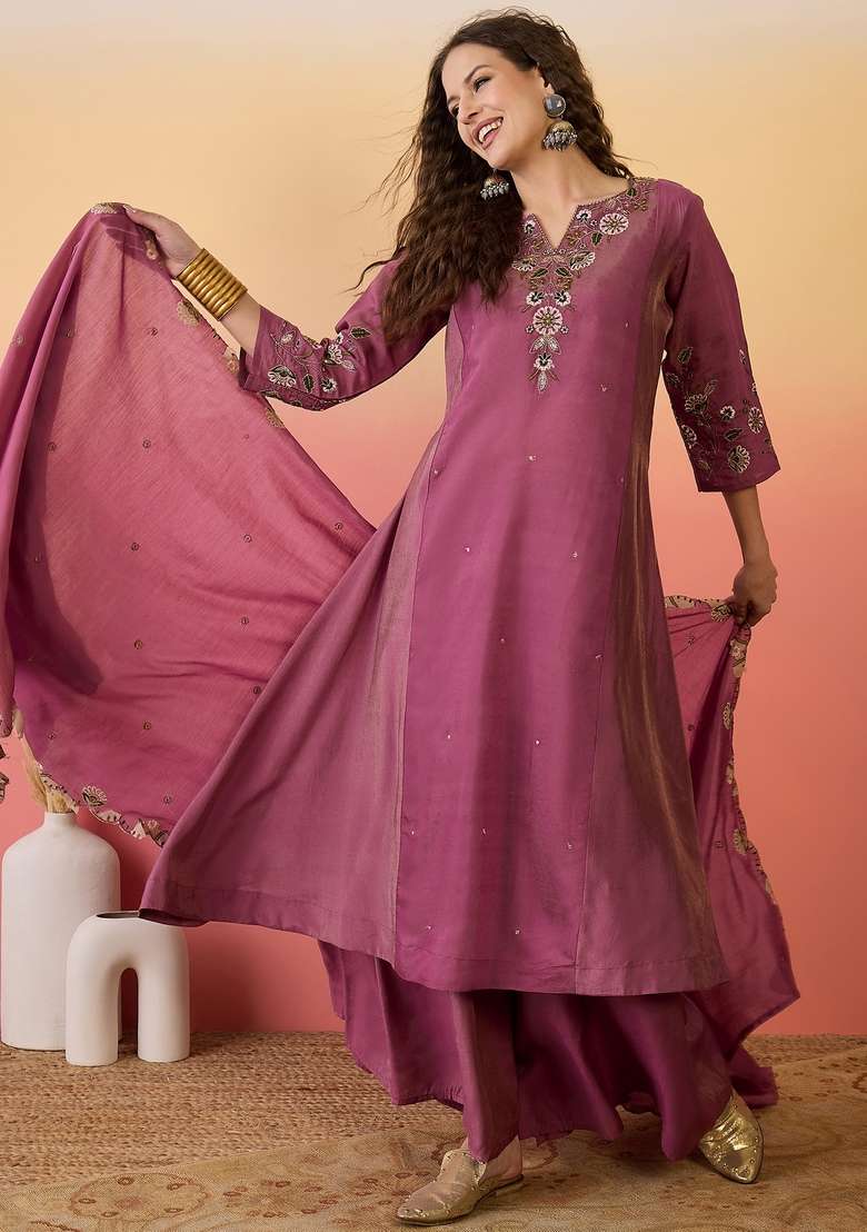 Peach Embroidered Silk Blend Salwar Kameez - Indya