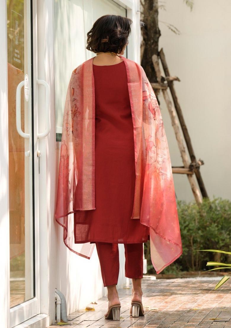 Maroon Embroidered Viscose Rayon Salwar Kameez With Dupatta