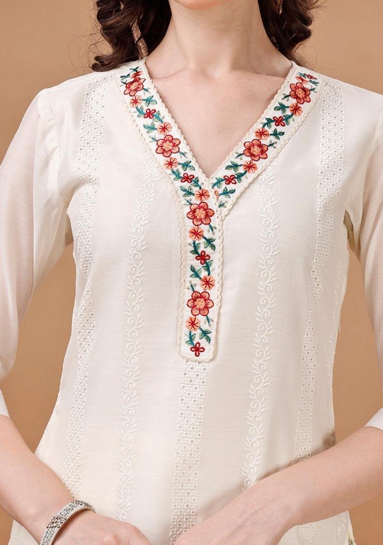 Off White Embroidered Chanderi Silk Salwar Kameez With Dupatta