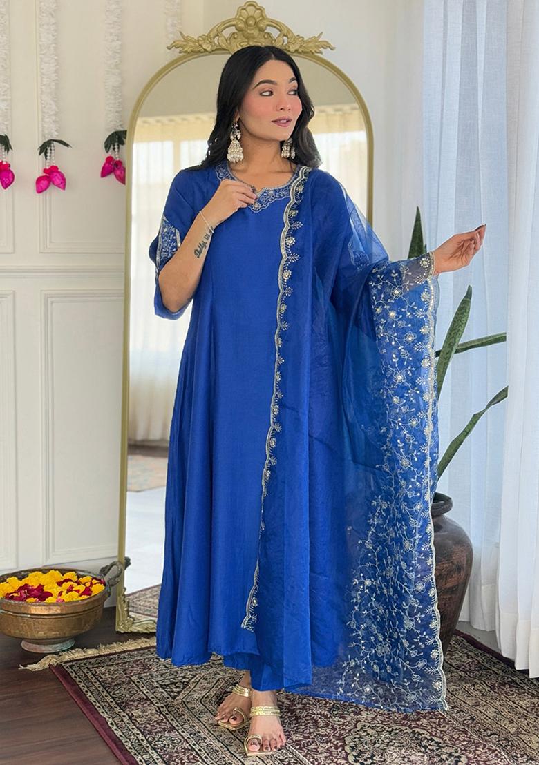 Blue Viscose Embroidered Salwar Kameez With Dupptta