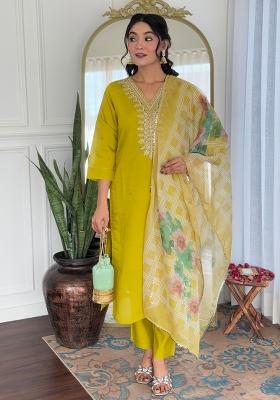 Yellow Viscose Embroidered Salwar Kameez With Dupptta