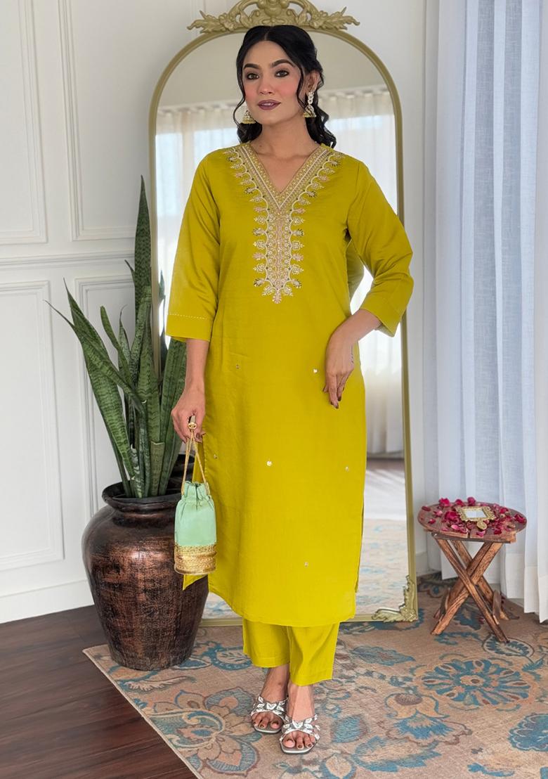 Yellow Viscose Embroidered Salwar Kameez With Dupptta