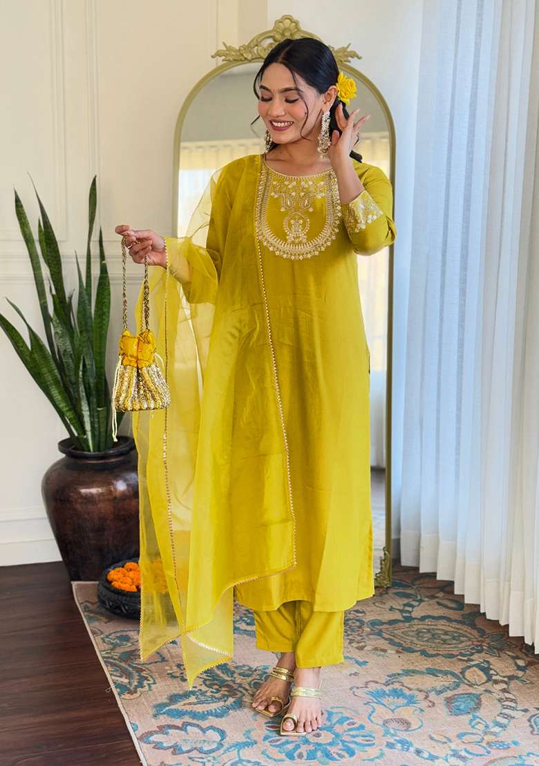 Liril Embroidered Rayon Straight Kurta Set - Indya