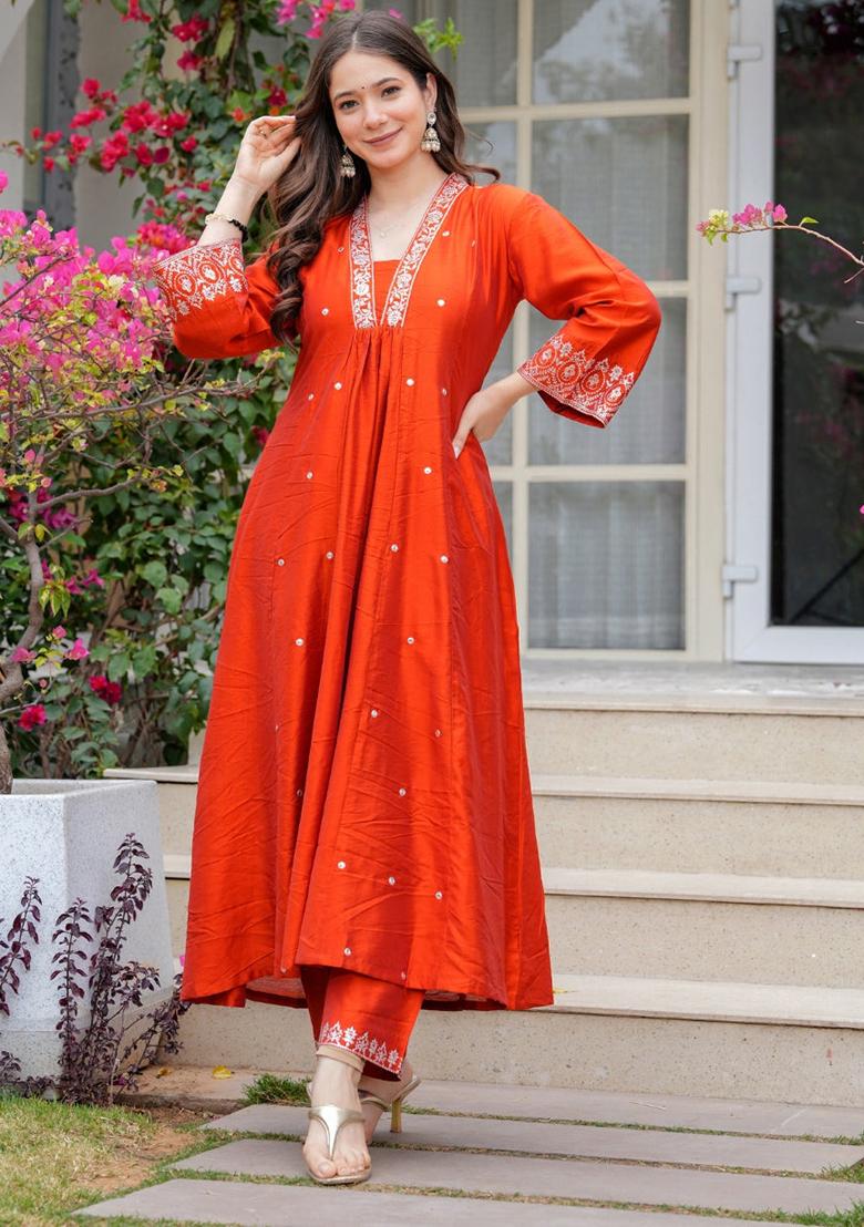 Orange Cotton Embroidered Salwar Kameez With Dupptta