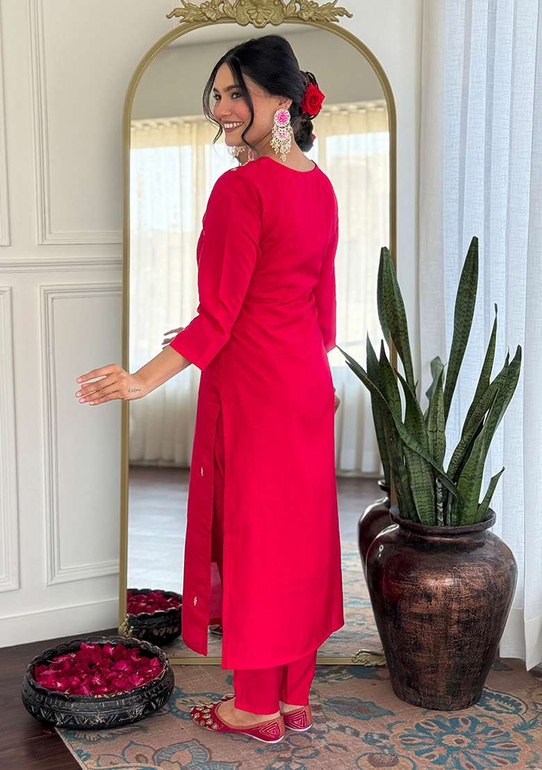 Rani Embroidered Silk Blend Straight Kurta Set - Indya
