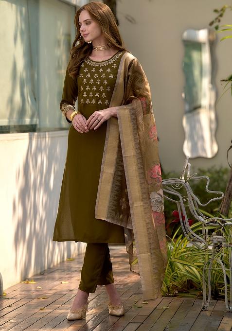 Mehndi Rayon Printed Salwar Kameez With Dupptta