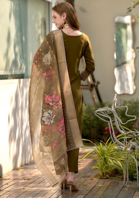 Mehndi Rayon Printed Salwar Kameez With Dupptta