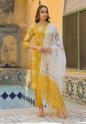 Mustard embroidered Cotton Salwar Kameez With Dupatta