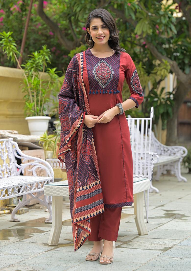 Maroon embroidered Cotton Salwar Kameez With Dupatta