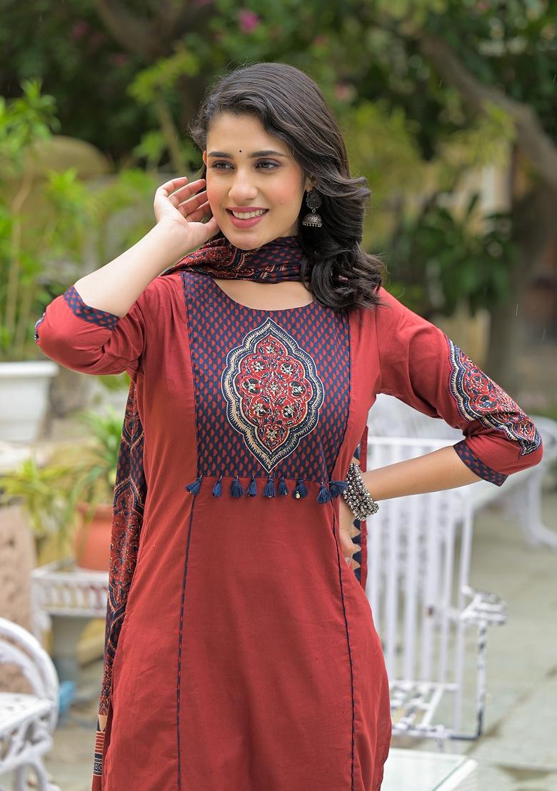 Maroon embroidered Cotton Salwar Kameez With Dupatta