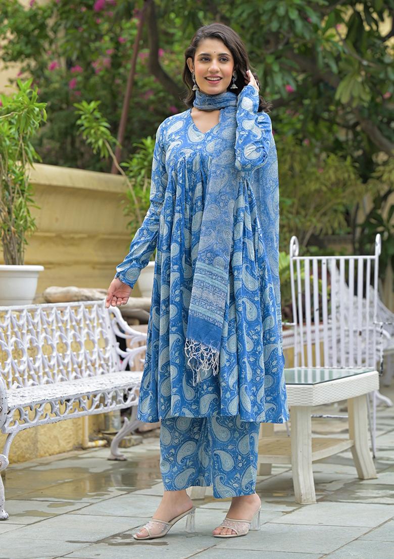 Blue embroidered Cotton Salwar Kameez With Dupatta