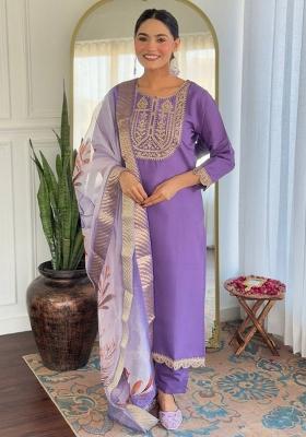 Lavender Thread Work Rayon Salwar Kameez With Dupatta
