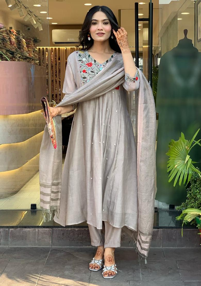 Grey Thread Work Viscose Salwar Kameez With Dupatta
