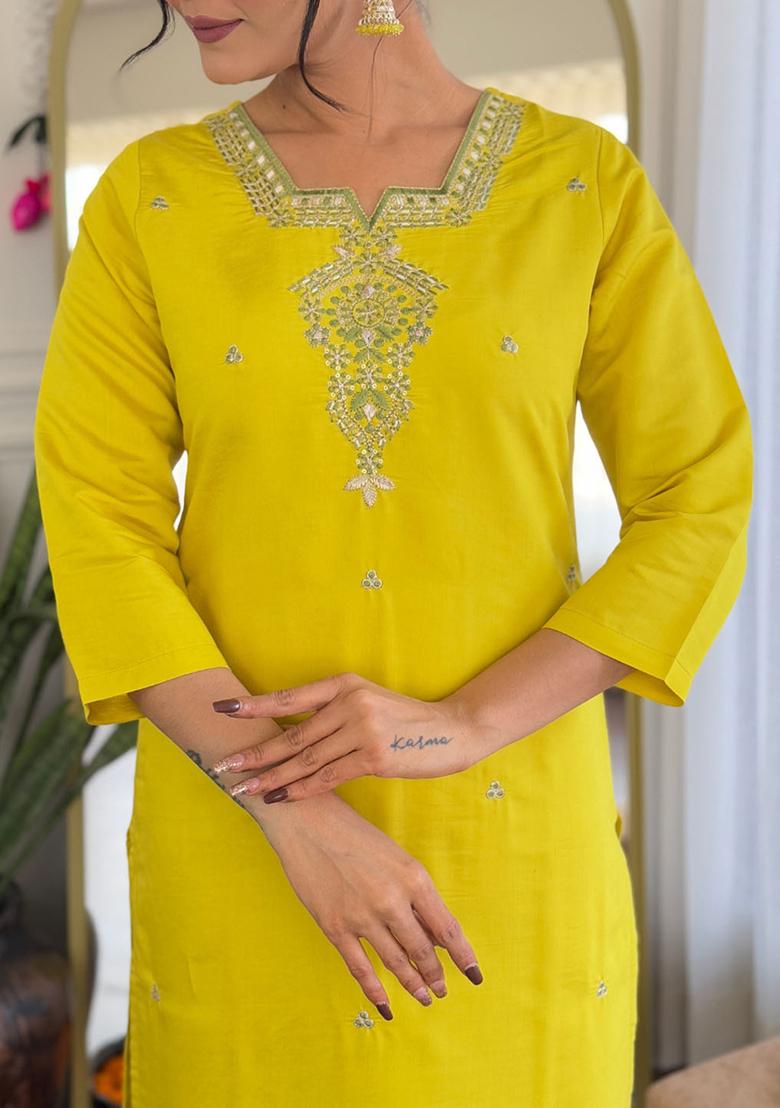 Lemon Green Thread Work Chanderi Salwar Kameez With Dupatta