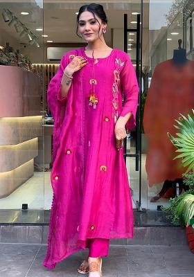 Rani Pink Thread Work Chanderi Salwar Kameez With Dupatta