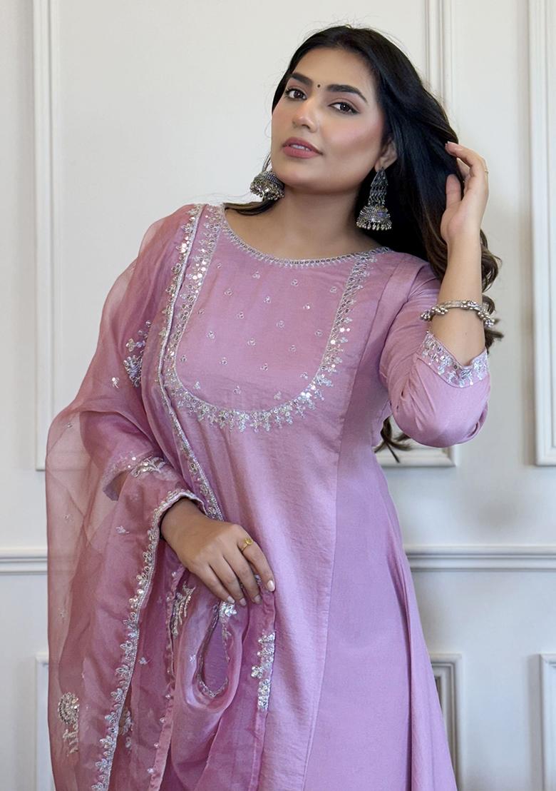 Lavender Silk Embroidered Salwar Kameez With Dupptta
