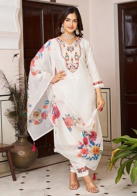 Off White  Chanderi Embroidered Salwar Kameez With Dupptta
