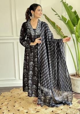 Black Pure Cotton Printed Kurta Set
