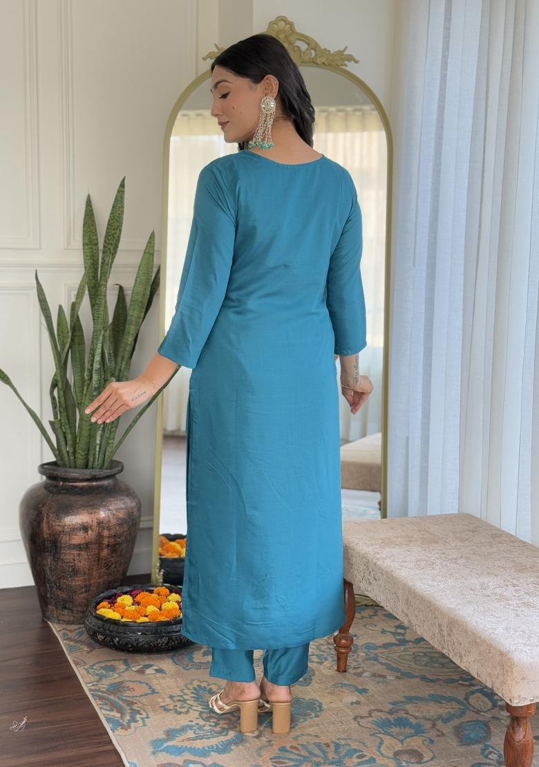 Green Viscose Embroidered Kurta Set