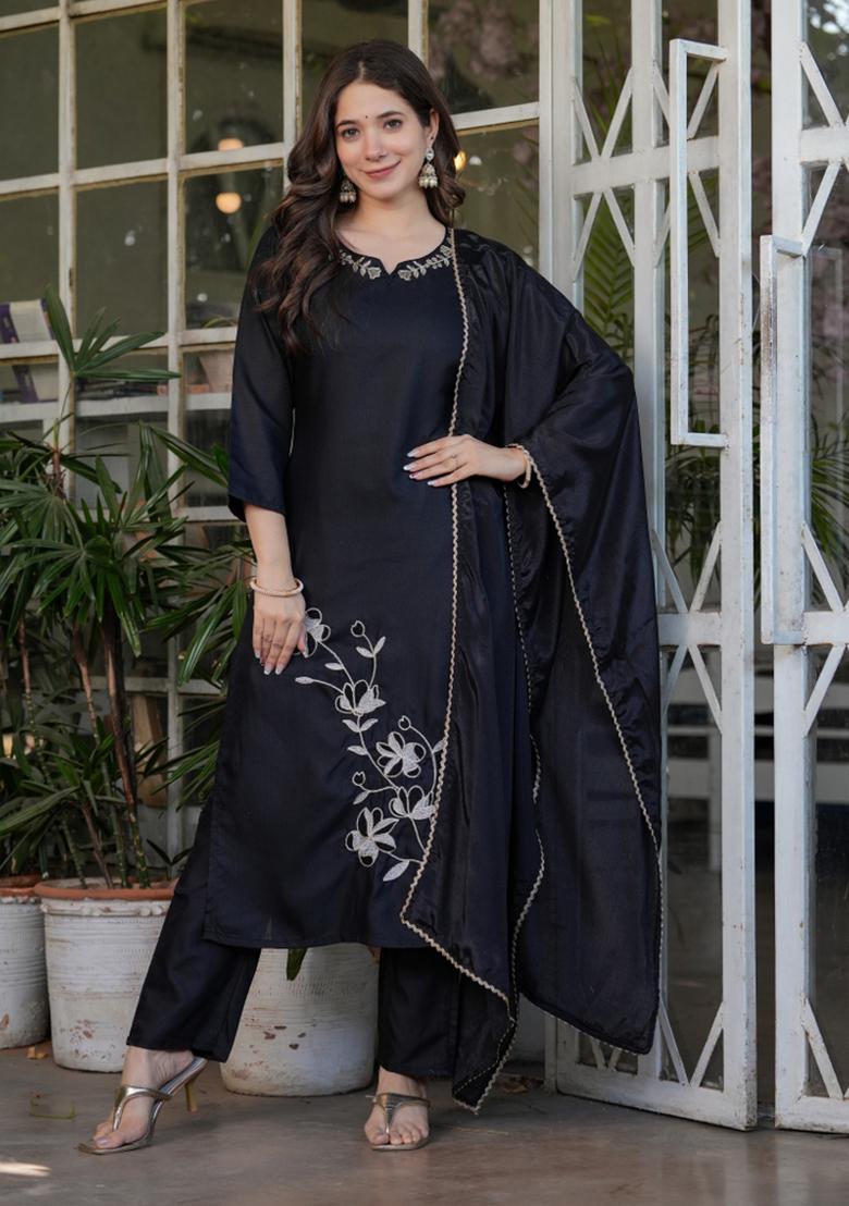 Black Viscose Thread Work Kurta Set